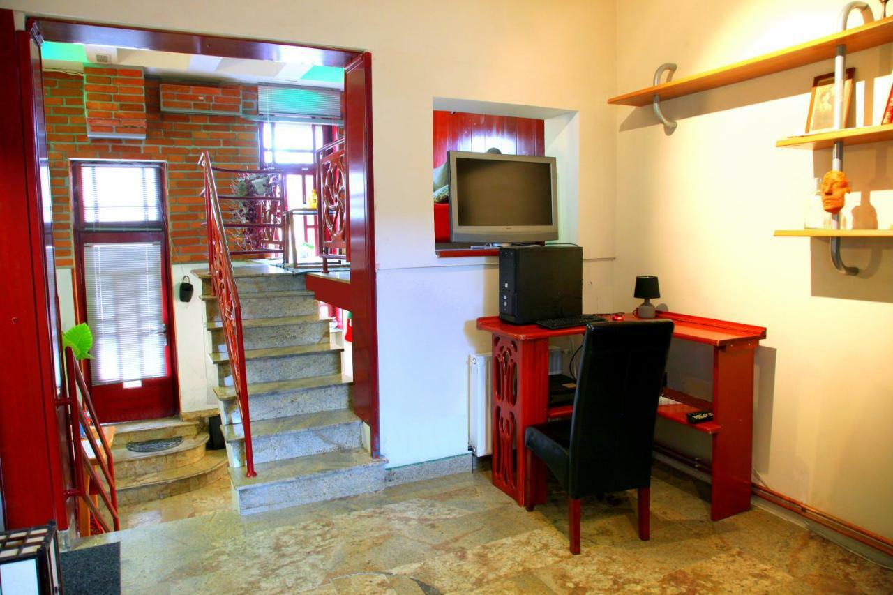 אוסילק Studio Apartman - Park - מראה חיצוני תמונה